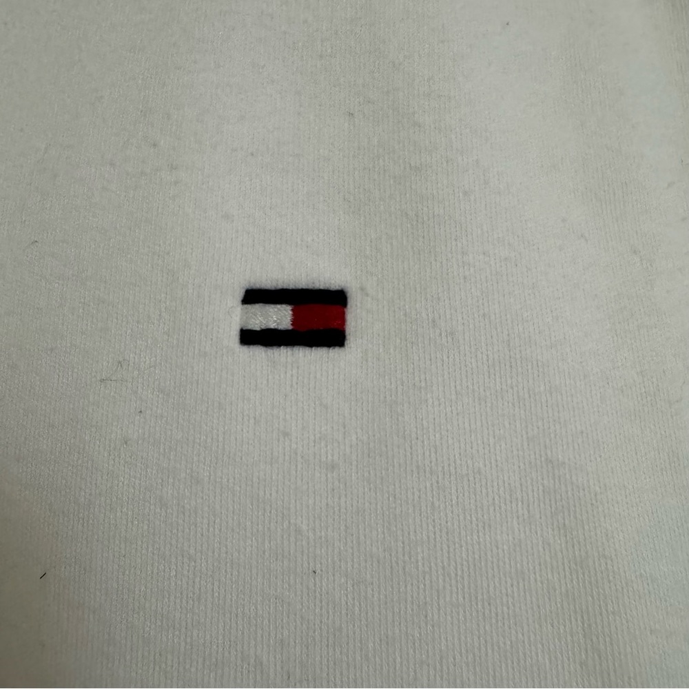 Tommy Hilfiger Classic White Polo Shirt, M - Picture 6 of 11